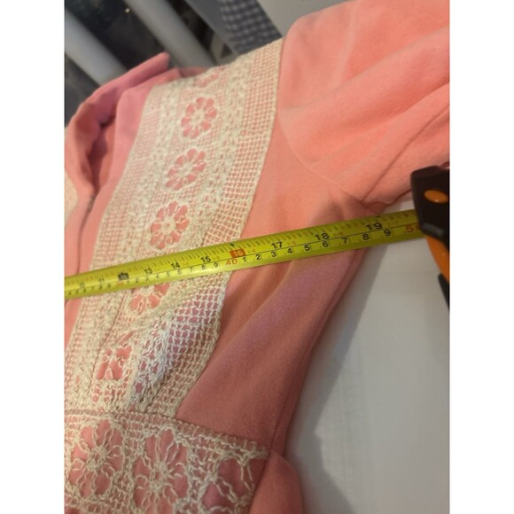 Vtg 60s 70s Prairie Loungewear House Dress M Hostess Coat Robe Bubble Gum Pink - Picture 10 of 16